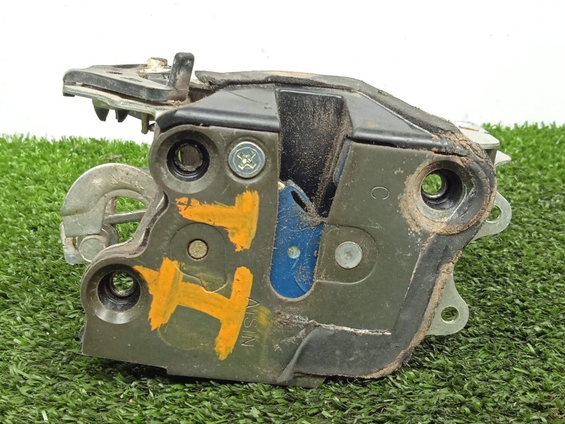 Recambio de cerradura puerta trasera izquierda para santana santana 350 santana 350 jlx referencia OEM IAM   