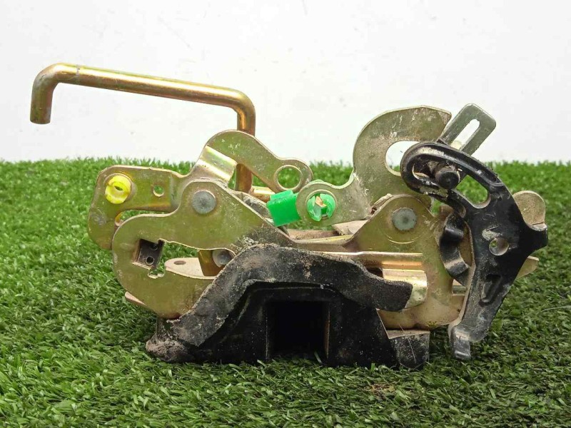 Recambio de cerradura puerta trasera derecha para santana santana 350 santana 350 jlx referencia OEM IAM   