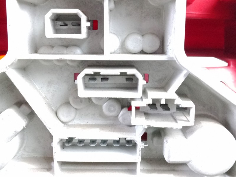 Recambio de piloto trasero derecho para volkswagen passat b5 (3b2) 1.9 tdi referencia OEM IAM   97-00