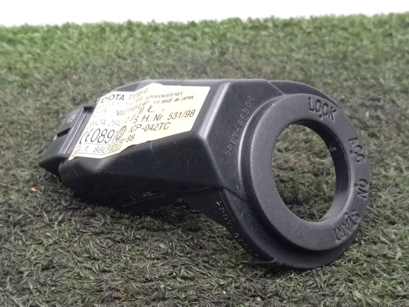 Recambio de antena para toyota rav 4 ii (_a2_) 1.8 (zca25_, zca26_) referencia OEM IAM 8978352010  