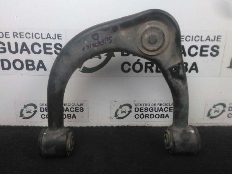 Recambio de brazo suspension superior delantero derecho para toyota land cruiser (j15) 3.0 turbodiesel cat referencia OEM IAM  R