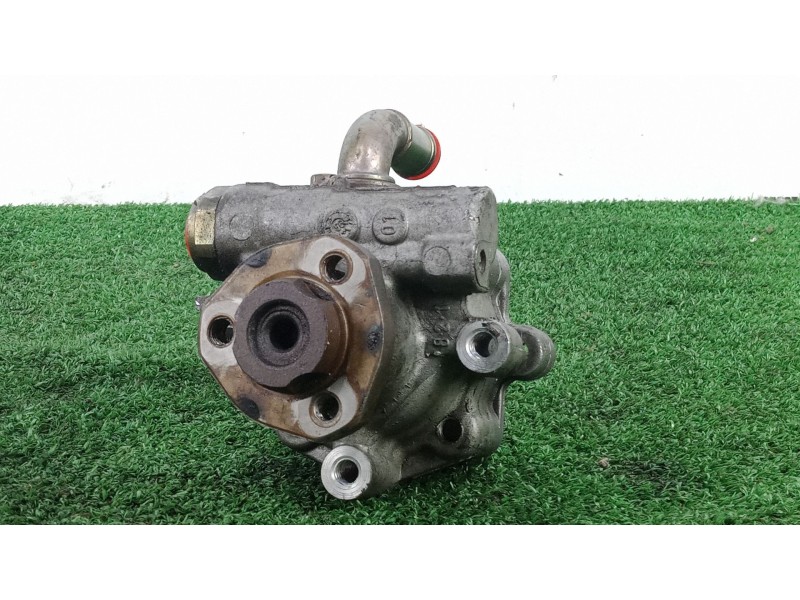 Recambio de bomba direccion para seat leon (1m1) 1.9 tdi referencia OEM IAM 1J0422154 KYB 100.BAR