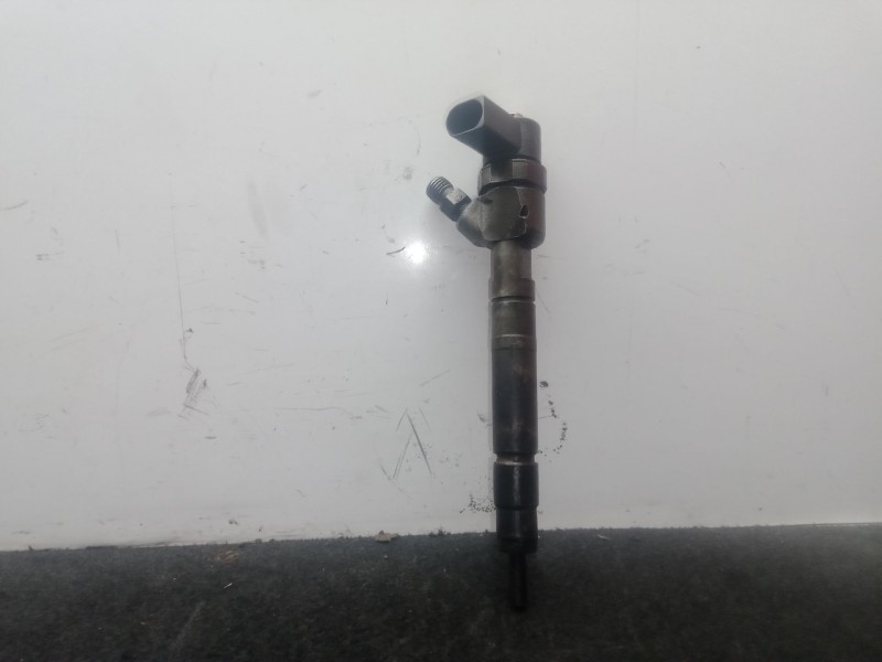 Recambio de inyector para mercedes-benz clk (c209) clk 270 cdi (209.316) referencia OEM IAM A6110701387  