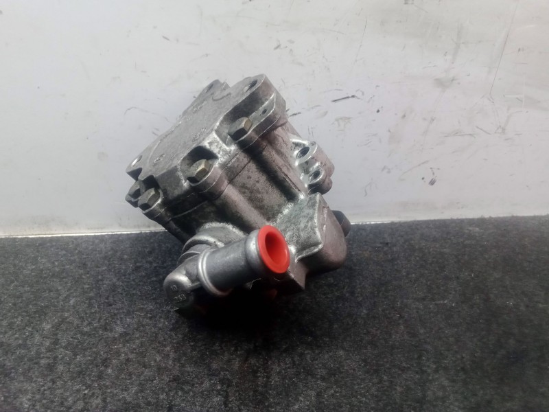 Recambio de bomba direccion para audi a4 avant (b5) 2.8 quattro referencia OEM IAM 8D0145156F - 7691955227  