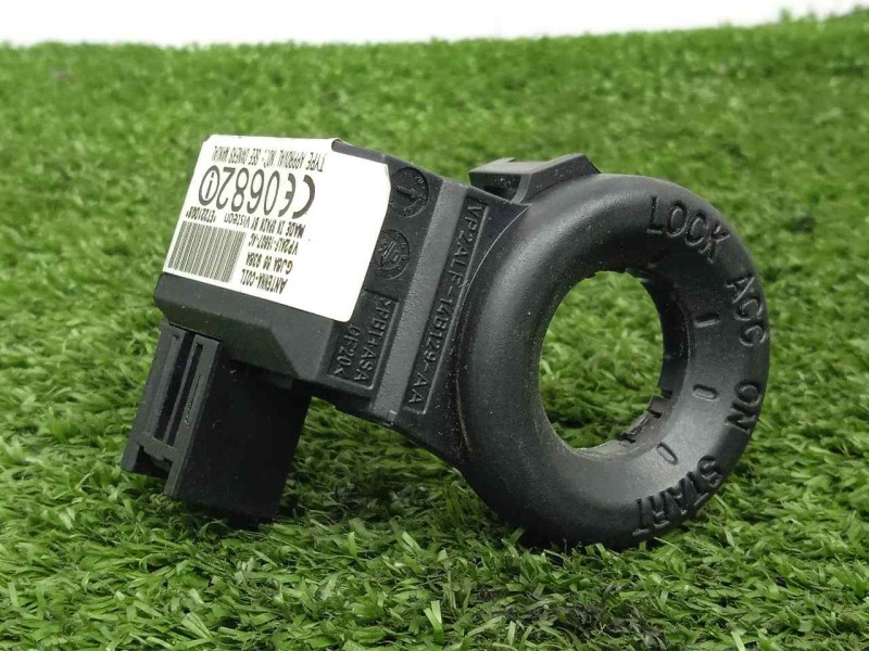 Recambio de antena para mazda 6 berlina (gg) 2.0 diesel cat referencia OEM IAM GJ6A66938A  