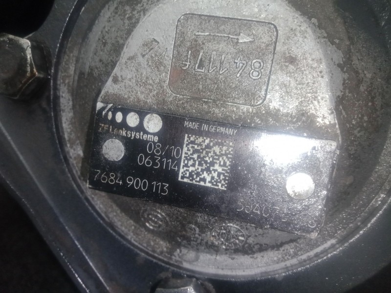 Recambio de bomba direccion para iveco eurocargo 100e18 e5 referencia OEM IAM 7684900113  