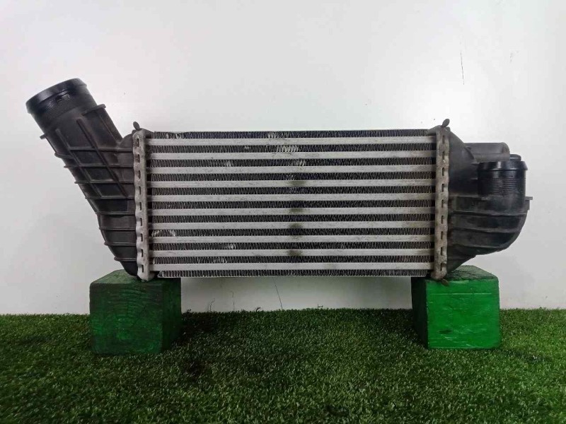 Recambio de intercooler para peugeot 308 sw referencia OEM IAM 9674720580 - W9084002 - 0384P8 300X155X80 ALUMINIO