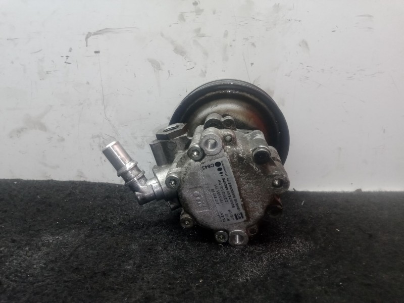 Recambio de bomba direccion para lancia thesis (115) 2.4 jtd cat referencia OEM IAM 7613955511  