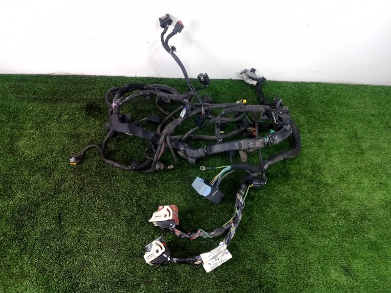 Recambio de instalacion electrica para peugeot 308 sw referencia OEM IAM 9673560480  