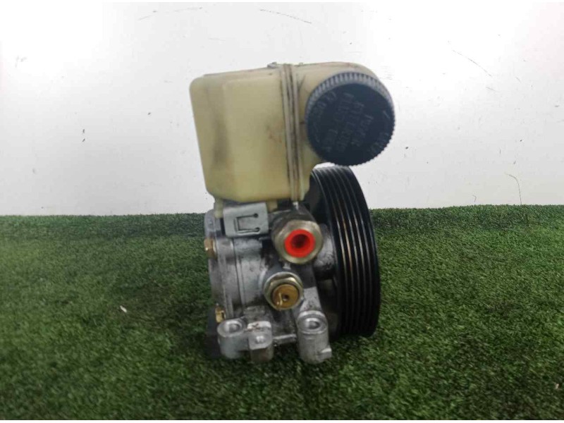 Recambio de bomba direccion para mazda 6 berlina (gg) 1.8 cat referencia OEM IAM 3Y2633  