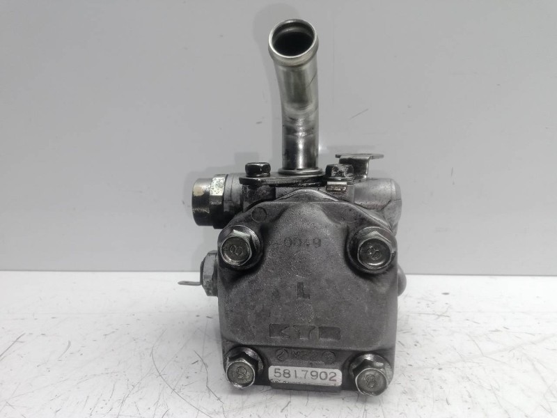 Recambio de bomba direccion para mitsubishi montero (v80/v90) 3.2 di-d cat referencia OEM IAM 5817902  