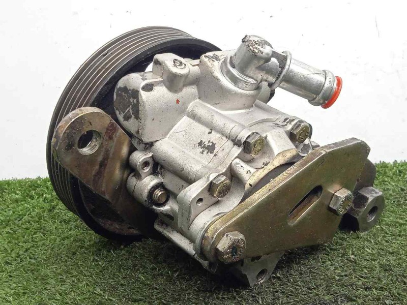 Recambio de bomba direccion para nissan cabstar 01.04  3.0 diesel referencia OEM IAM SIN REFERENCIA ZF Ø DIAMETRO: 135MM