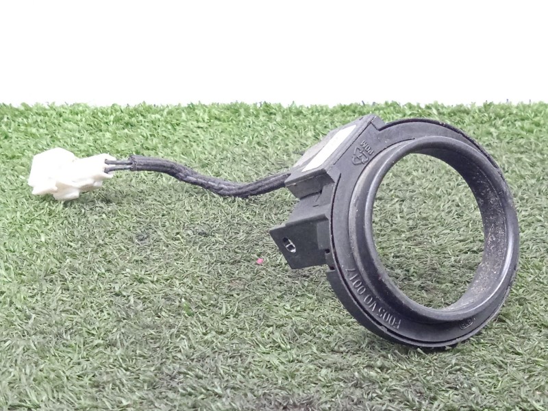 Recambio de antena para mitsubishi space star monospace (dg_a) 1.6 16v (dg3a) referencia OEM IAM F005V00017  