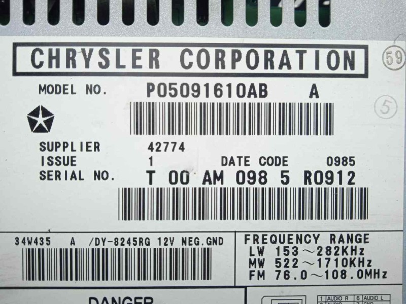 Recambio de sistema audio / radio cd para chrysler voyager (rg) 2.8 crd cat referencia OEM IAM P05091610AB  