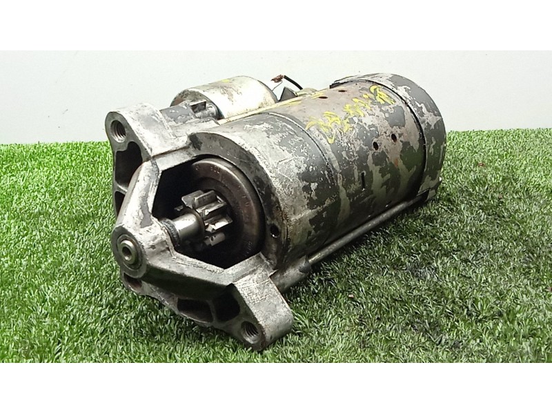 Recambio de motor arranque para peugeot boxer furgoneta (230l) 2.5 d referencia OEM IAM  BOSCH 9.DIENTES