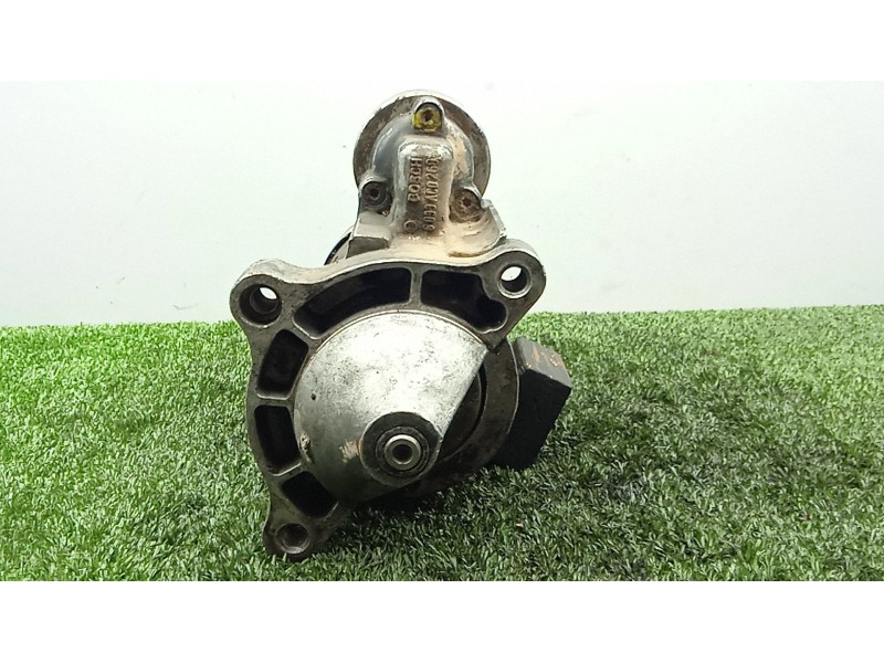 Recambio de motor arranque para peugeot boxer furgoneta (230l) 2.5 d referencia OEM IAM  BOSCH 9.DIENTES