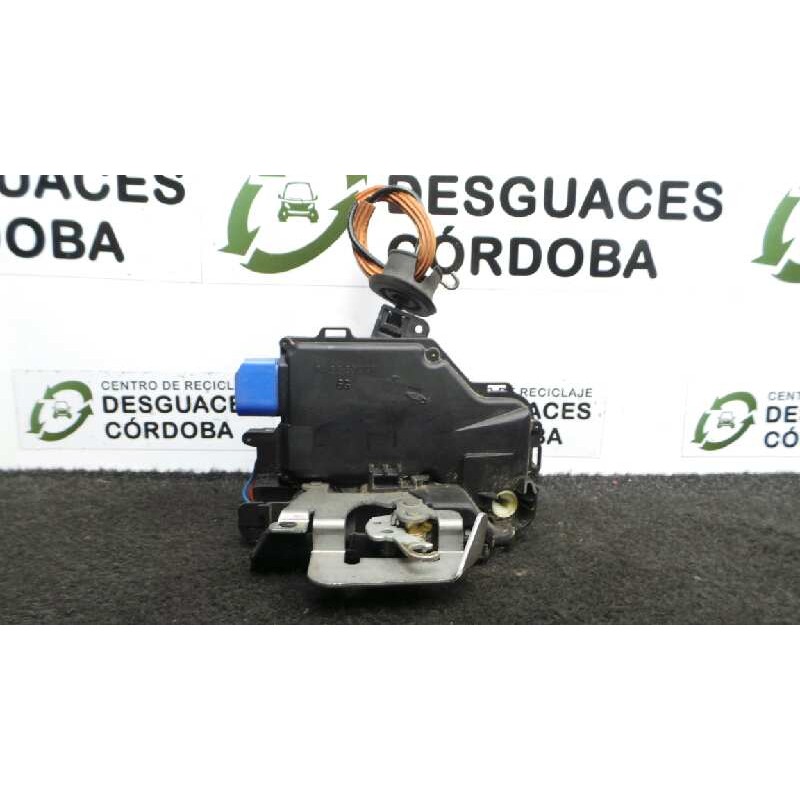 Recambio de cerradura puerta delantera izquierda para audi a8 (4e2) 4.2 quattro referencia OEM IAM NOTIENEREFERENCIA 9.PINES CON