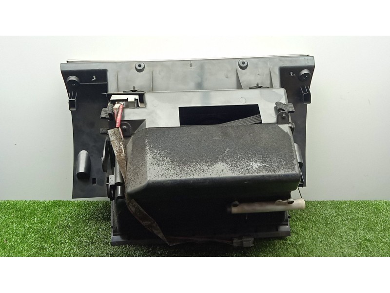 Recambio de guantera para volvo xc90 2.4 diesel cat referencia OEM IAM 3409563  