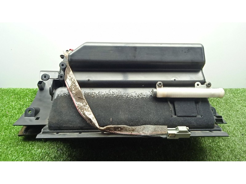 Recambio de guantera para volvo xc90 2.4 diesel cat referencia OEM IAM 3409563  