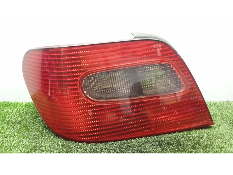 Recambio de piloto trasero izquierdo para citroën xsara (n1) 1.9 d referencia OEM IAM   2.SERIE