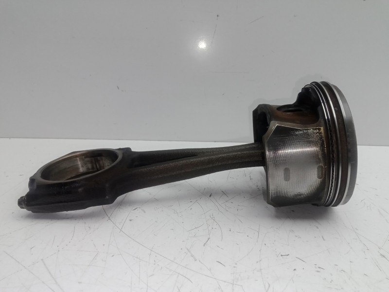 Recambio de biela para opel corsa d 1.4 16v referencia OEM IAM   