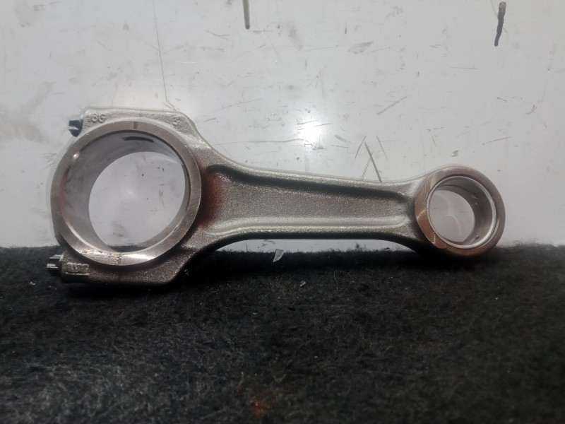 Recambio de biela para lancia voyager (404) 2.8 16v crd cat referencia OEM IAM 13G  