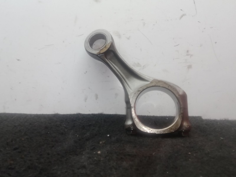 Recambio de biela para iveco daily caja cerrada (2006 =>) 2.3 diesel referencia OEM IAM   