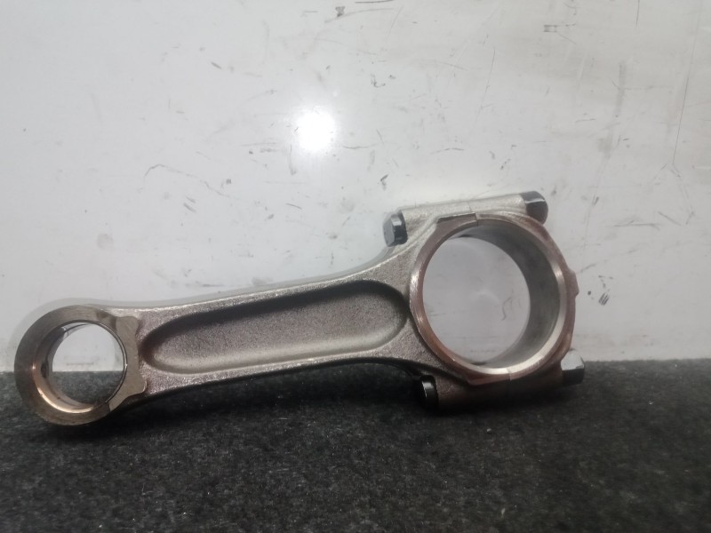 Recambio de biela para peugeot 407 sw (6e_, 6d_) 2.0 hdi 135 referencia OEM IAM   