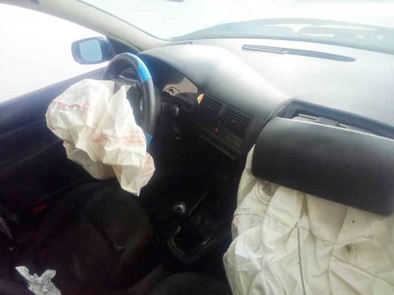 volkswagen golf iv (1j1) del año 2000