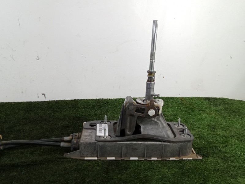 Recambio de varillaje cambio para seat leon (1p1) 1.9 tdi referencia OEM IAM 1K0711049BG  2.CABLES