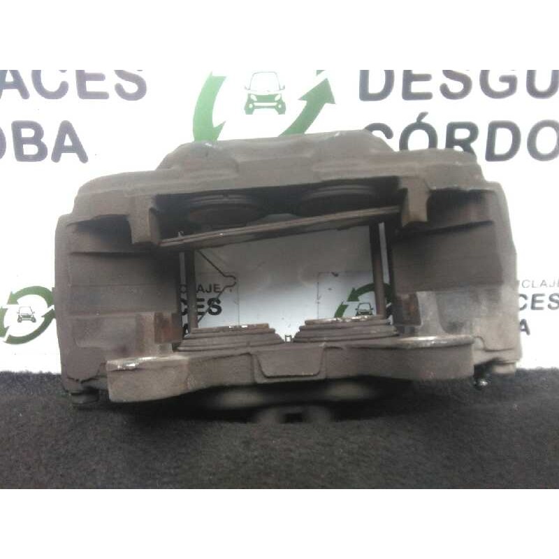 Recambio de pinza freno delantera derecha para toyota land cruiser (j15) 3.0 turbodiesel cat referencia OEM IAM 4773060300 Ø PIS
