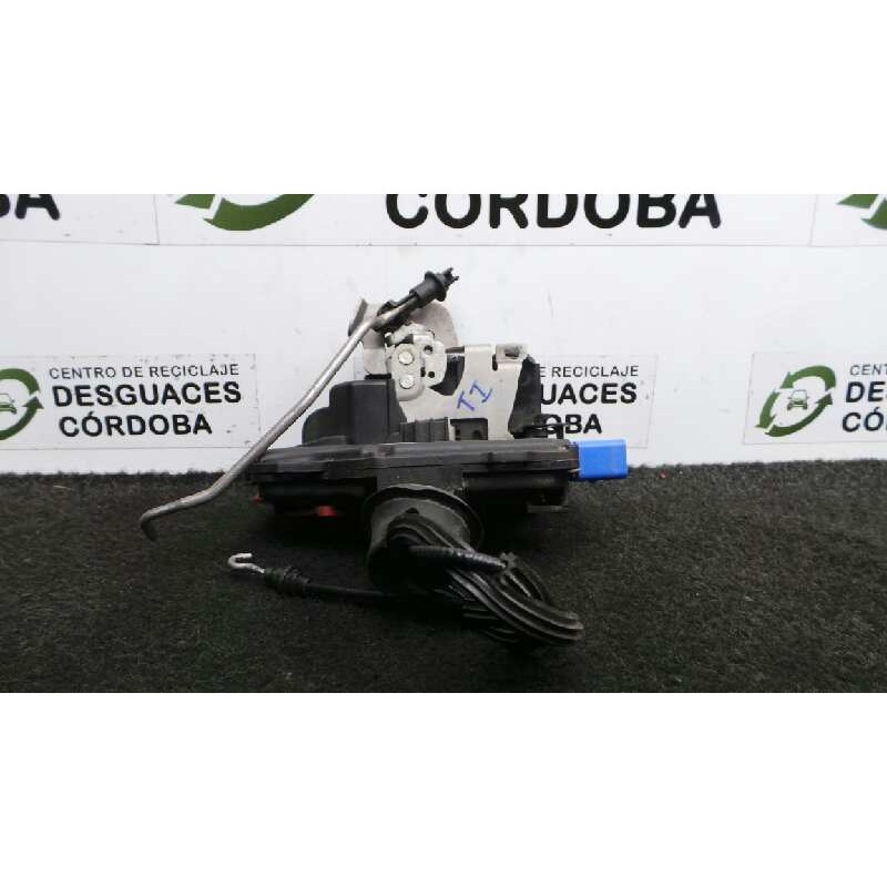Recambio de cerradura puerta trasera izquierda para audi a8 (4e2) 4.2 quattro referencia OEM IAM 4E0839015 7.PINES CONECTOR.AZUL