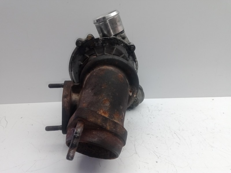 Recambio de turbocompresor para ssangyong rodius 2.7 turbodiesel cat referencia OEM IAM 7422890003 - A6650901080  