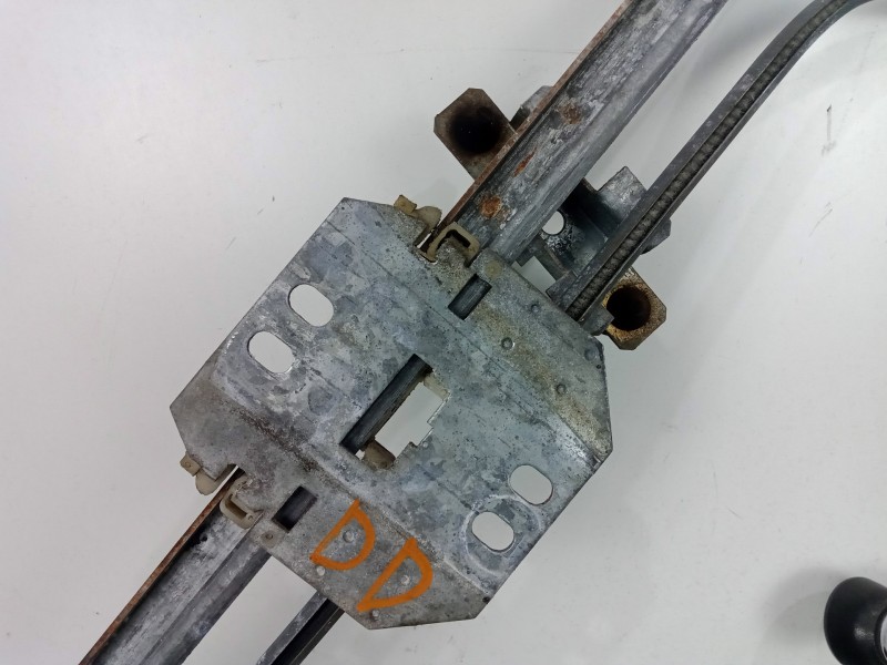 Recambio de elevalunas delantero derecho para ford taunus 2.0 referencia OEM IAM  MANUAL 