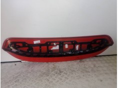 Recambio de aleron trasero para jeep renegade 1.0 t-gdi cat referencia OEM IAM 735578408 ROJO  2