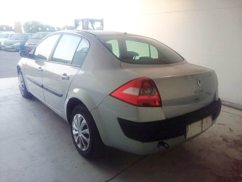 renault megane ii sedán (lm0/1_) del año 2004