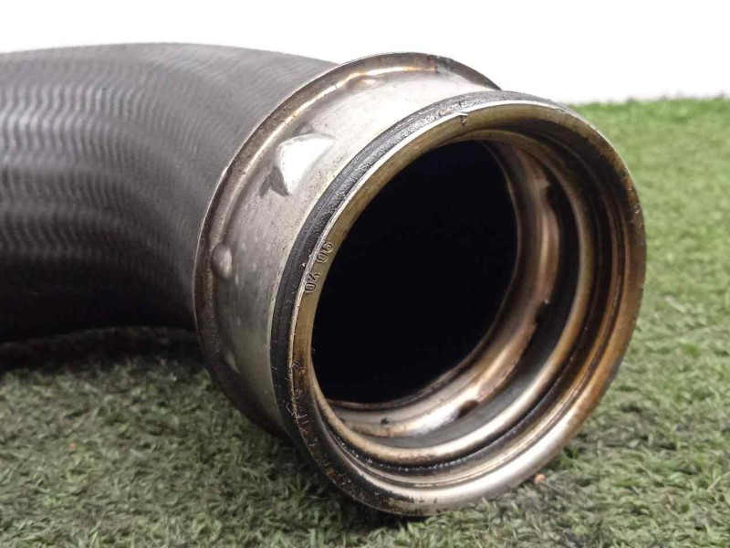 Recambio de tubo presion turbocompresor para audi a4 berlina (8e) 2.0 tdi referencia OEM IAM 8E0145737F  FLEXIBLE