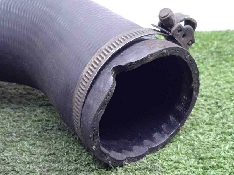 Recambio de tubo presion turbocompresor para iveco daily furgón 2.3 diesel cat referencia OEM IAM 5801303588 FLEXIBLE 