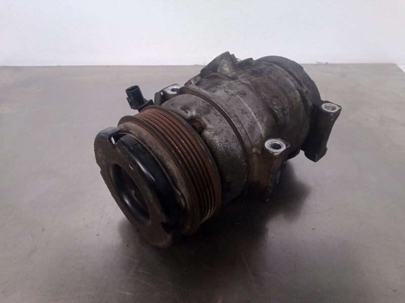 Recambio de compresor aire acondicionado para mitsubishi space wagon (n80/n90) 2.4 gdi cat referencia OEM IAM 4472204130-10B0295