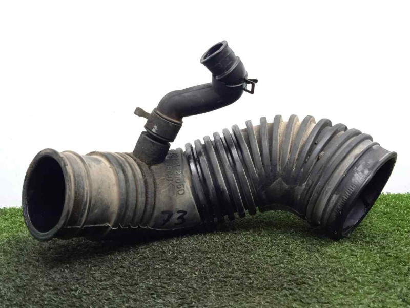 Recambio de tubo presion turbocompresor para ssangyong rodius 2.7 turbodiesel cat referencia OEM IAM 2372121050 FLEXIBLE 