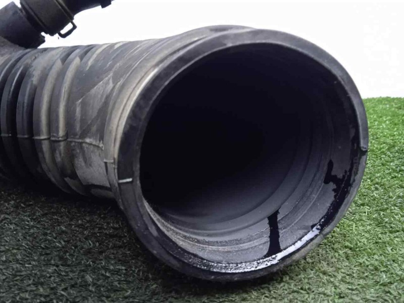 Recambio de tubo presion turbocompresor para ssangyong rodius 2.7 turbodiesel cat referencia OEM IAM 2372121050 FLEXIBLE 