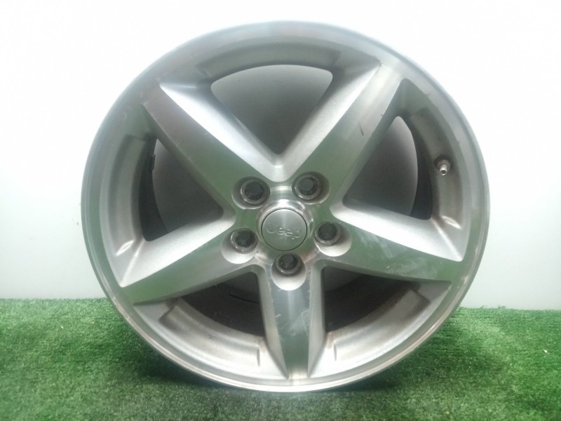 Recambio de llanta para jeep cherokee (kk) 2.8 crd 4x4 referencia OEM IAM 1CG34TRMAA 17´´PULGADAS 