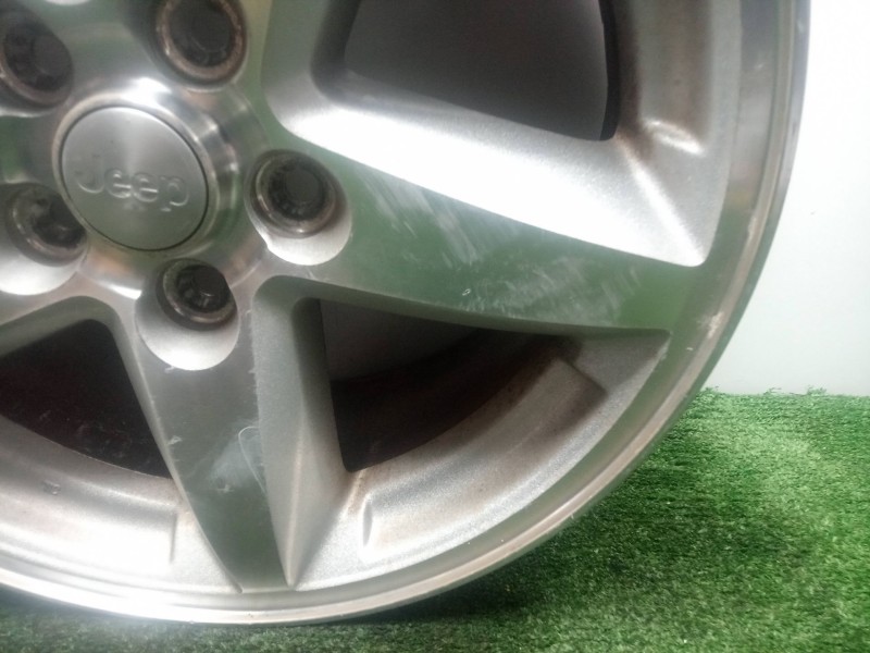 Recambio de llanta para jeep cherokee (kk) 2.8 crd 4x4 referencia OEM IAM 1CG34TRMAA 17´´PULGADAS 