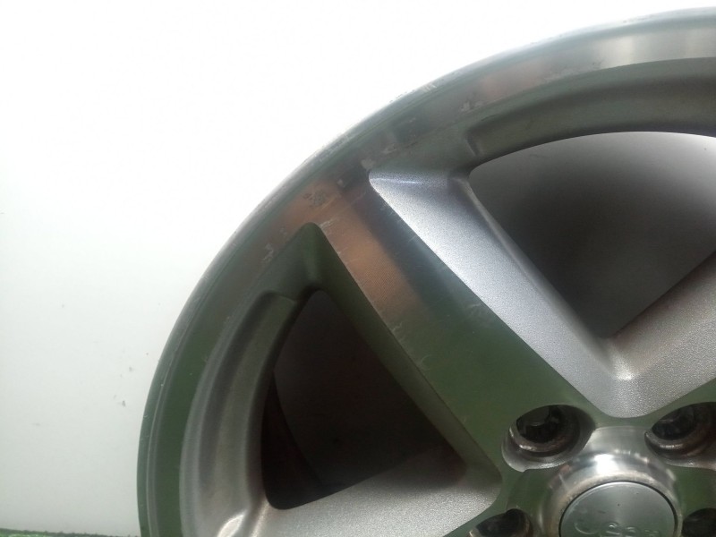 Recambio de llanta para jeep cherokee (kk) 2.8 crd 4x4 referencia OEM IAM 1CG34TRMAA 17´´PULGADAS 
