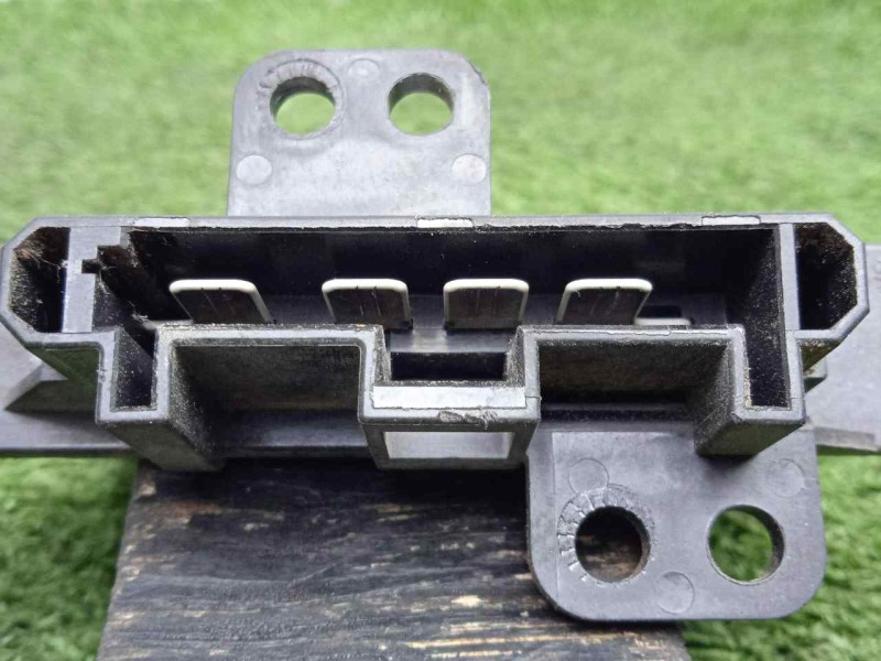 Recambio de resistencia calefaccion para nissan cabstar 01.04  3.0 diesel referencia OEM IAM 271500T300 4.PINES 