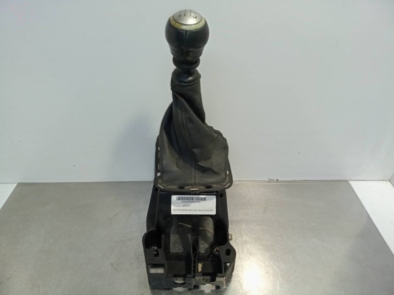 Recambio de palanca cambio para toyota avensis berlina (t25) 2.2 d-4d cat referencia OEM IAM   