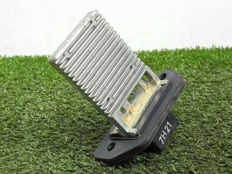 Recambio de resistencia calefaccion para ssangyong rodius 2.7 turbodiesel cat referencia OEM IAM A100RR 3.PINES 