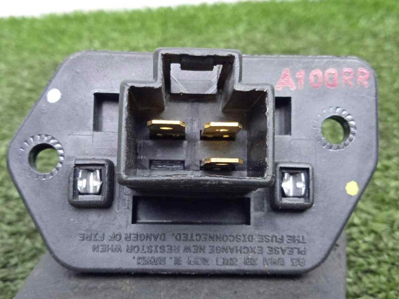 Recambio de resistencia calefaccion para ssangyong rodius 2.7 turbodiesel cat referencia OEM IAM A100RR 3.PINES 