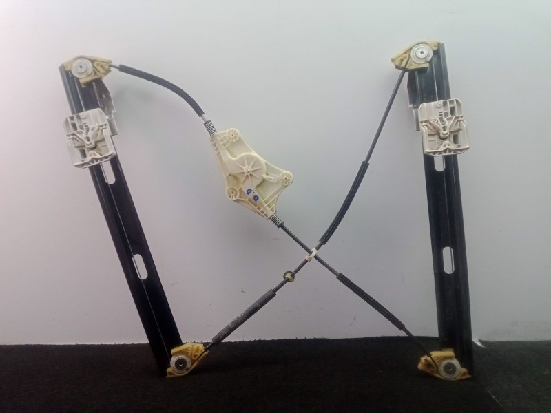 Recambio de elevalunas delantero derecho para seat leon st (5f8) 1.6 tdi referencia OEM IAM 5F4837462D  