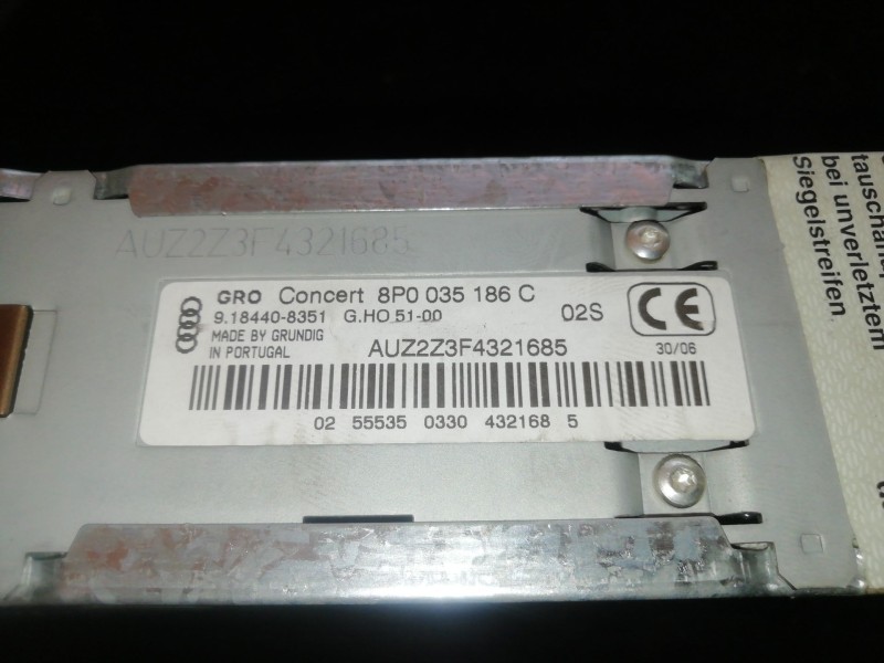 Recambio de sistema audio / radio cd para audi a3 (8p) 2.0 16v tdi referencia OEM IAM 8P0035186C  